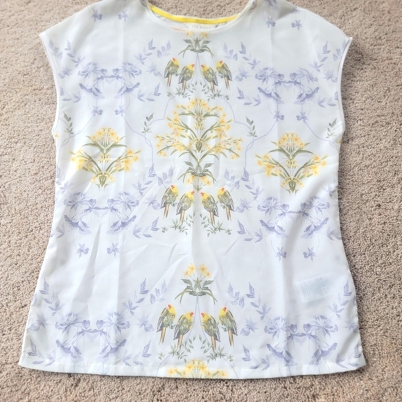 Ted Baker Women's Sonjja Papyrus Printed Woven Front T-Shirt 1 - Picture 2 of 11